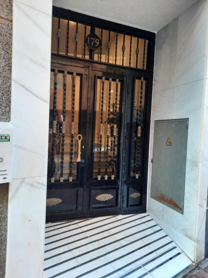 Прекрасная Студия В Двух Минутах От Пляжа Torrevieja Eksteriør bilde